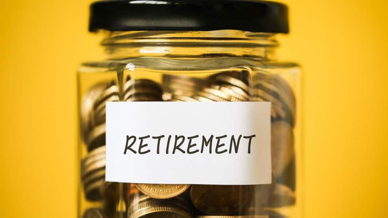 Buy a life insurance plan while planning your retirement