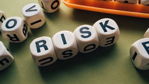 Mitigating risks while investing your hard-earned money should be a top priority for investors.&nbsp;