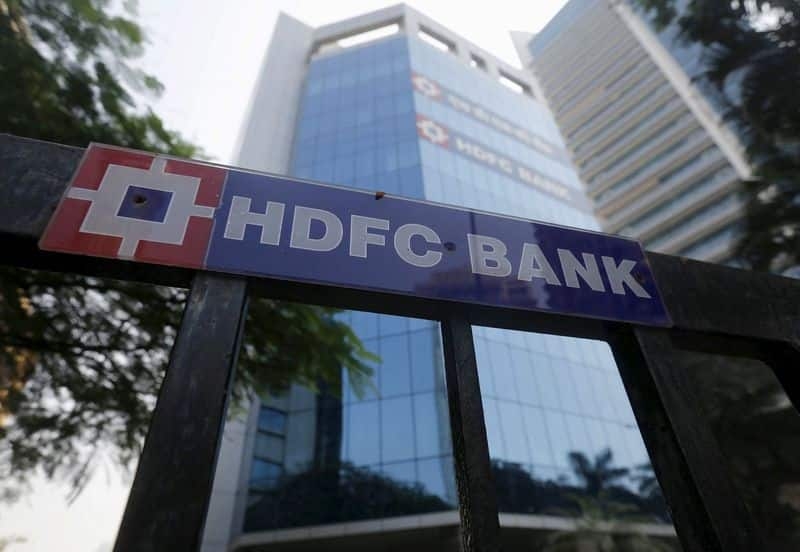 FILE PHOTO: The headquarters of India's HDFC Bank is pictured in Mumbai, India, December 4, 2015. REUTERS/Shailesh Andrade/