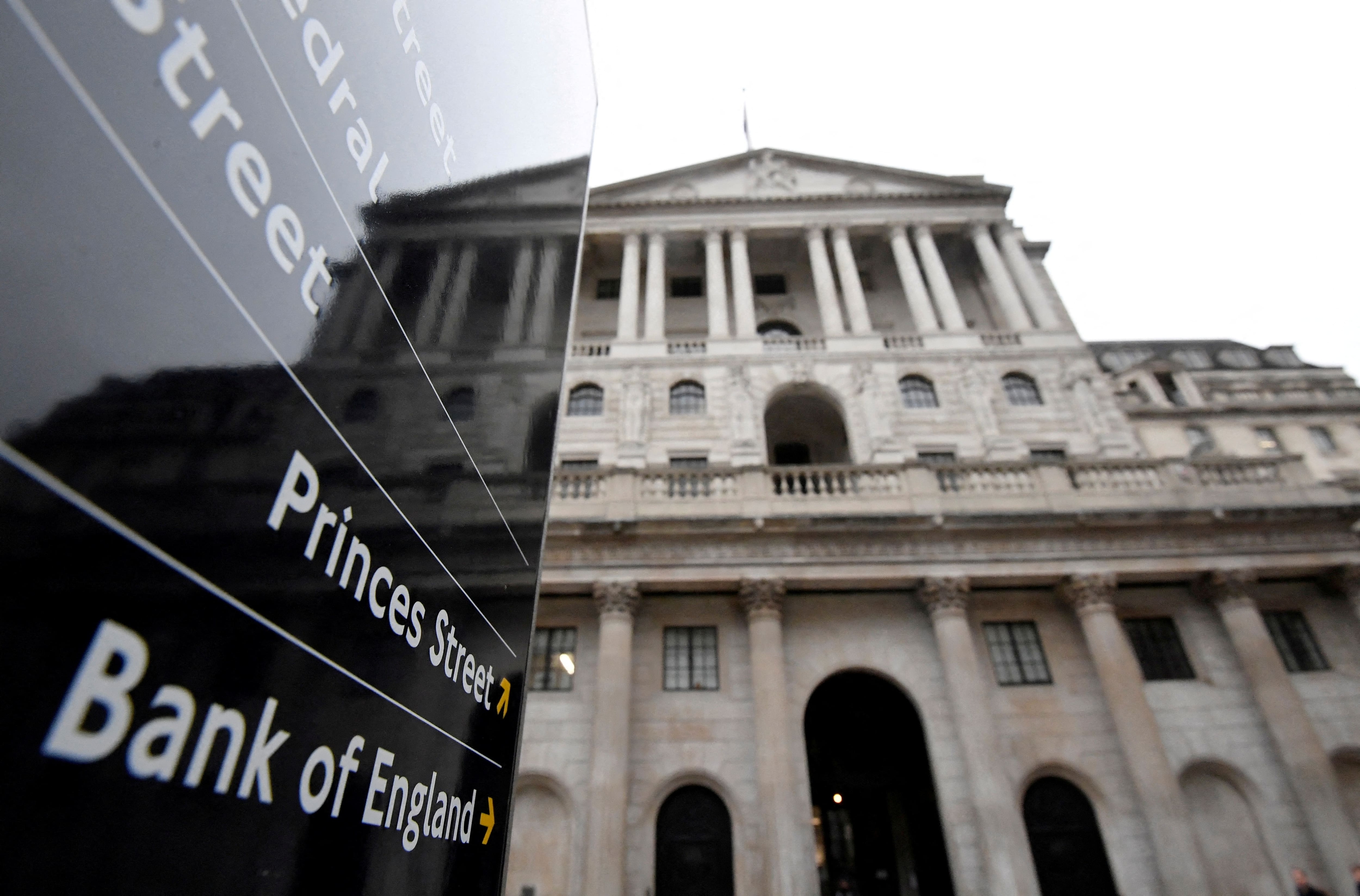 The Bank of England sent a stark warning that Britain risks a double-whammy of a recession and inflation above 10 percent as it raised interest rates on May 5 to their highest since 2009, hiking by quarter of a percentage point to 1 percent. The pound fell by more than a cent against the US dollar to hit its lowest level since mid-2020, below $1.24, as the gloominess of the BoE's new forecasts for the world's fifth-largest economy caught investors by surprise.