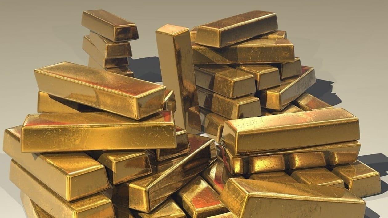 Gold ETF received net inflows to the tune of  <span class='webrupee'>₹</span>1100 crore in April after February 2020 when it received net inflow of  <span class='webrupee'>₹</span>1,483 crore.
