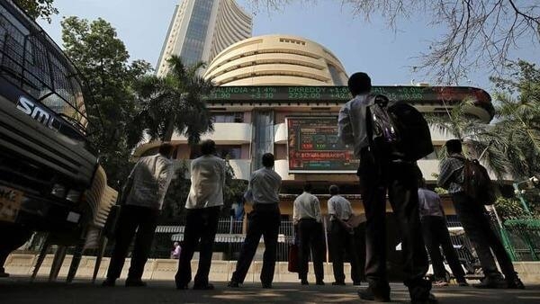Sensex fell 359 points, or 0.64 percent, to 55,566.41 and Nifty ended the day at 16,584.55, down 77 points, or 0.46 percent. Photo Credit: REUTERS/Francis Mascarenhas