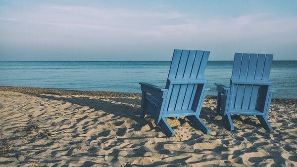 Want to sit at the beach and do nothing like this CEO? Here’s how you can achieve it