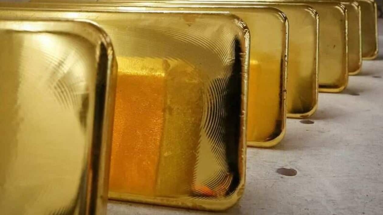 FILE PHOTO: Newly casted ingots of 99.99% pure gold are stored after weighing at the Krastsvetmet non-ferrous metals plant, in the Siberian city of Krasnoyarsk, Russia November 22, 2018. REUTERS/Ilya Naymushin