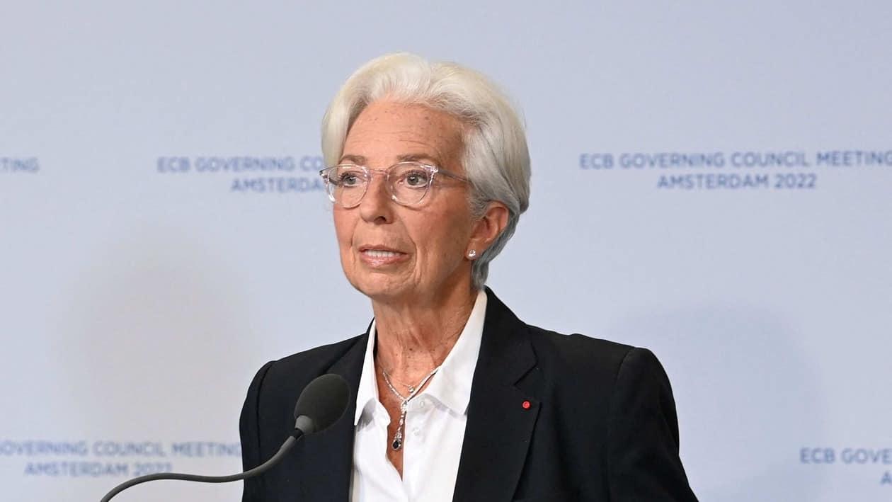 European Central Bank (ECB) President Christine Lagarde delivers a speech during a press conference after a Governing Council meeting focused on monetary policy in the euro zone in Amsterdam on June 9, 2022. - The European Central Bank on June 9, 2022 slashed its growth outlook for the eurozone to 2.8 percent in 2022 and 2.1 percent in 2023, as Russia's invasion of Ukraine wrought havoc on the world economy. (Photo by JOHN THYS / AFP)