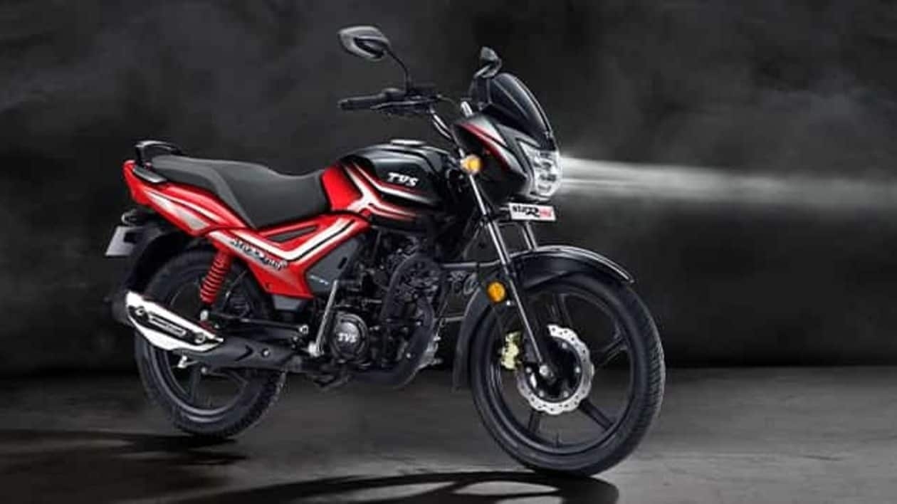 Mahindra and Mahindra (M&amp;M) and TVS Motors, both have performed well in the past 1 year. While M&amp;M has risen 46 percent, TVS Motor has gained 40 percent.