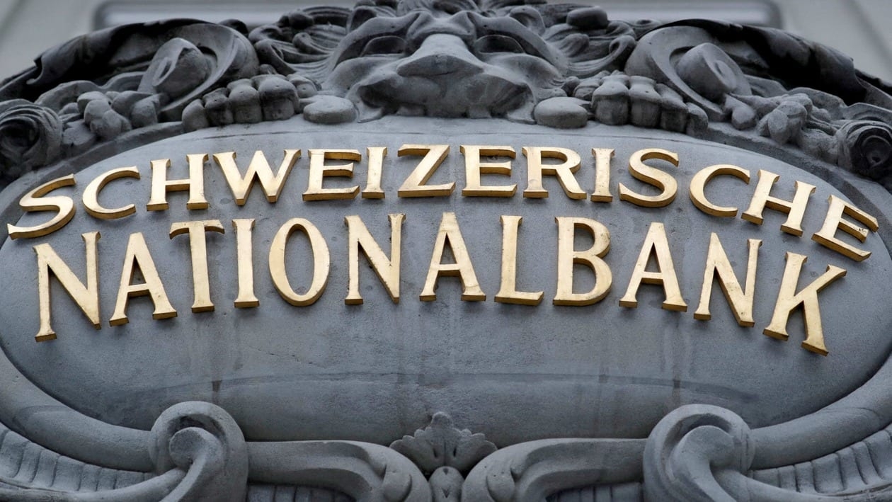 FILE PHOTO: The Swiss National Bank (SNB) logo is pictured on its building in Bern, Switzerland April 2, 2022. REUTERS/Arnd Wiegmann//File Photo