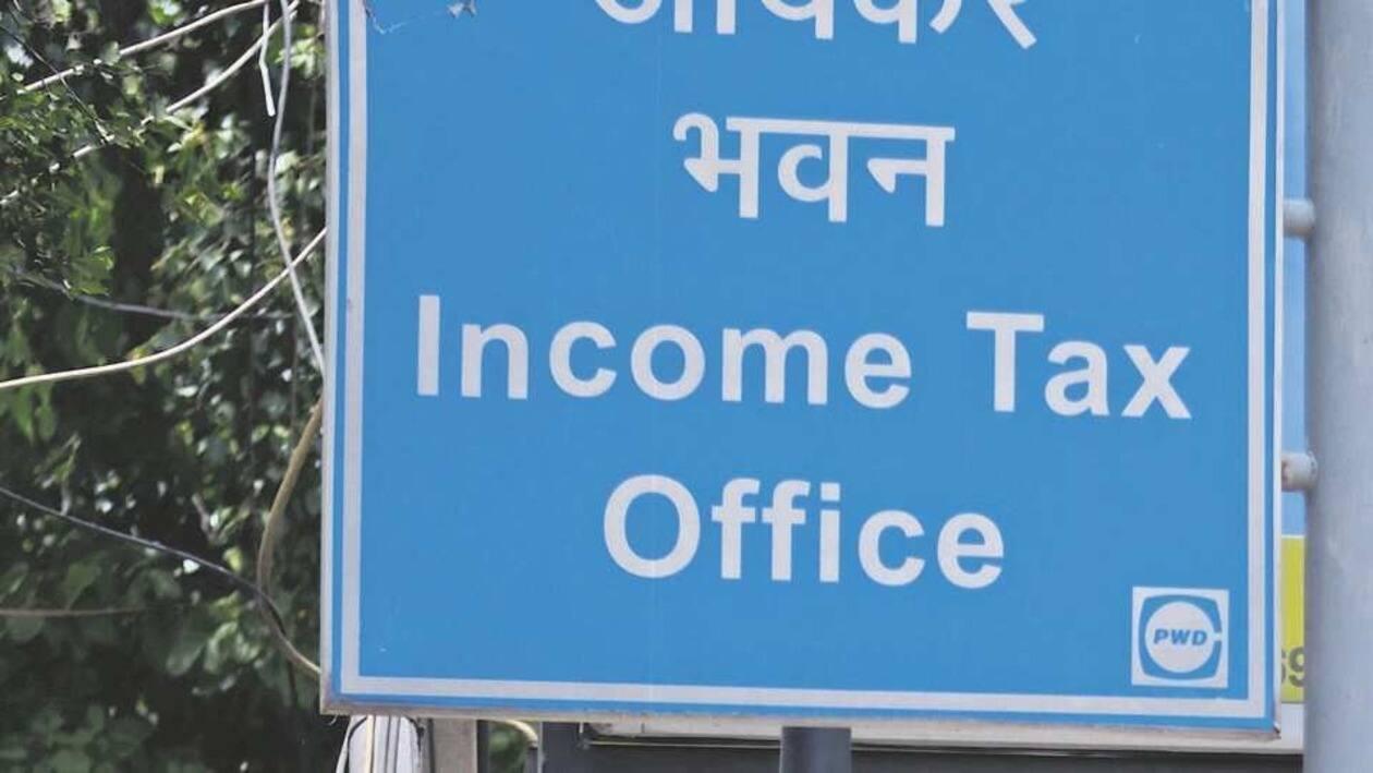 The income tax notices in Indore were issued over the past week and coincided with the Election Commission (EC) putting unrecognised political parties under the scanner (Mint File Photo)