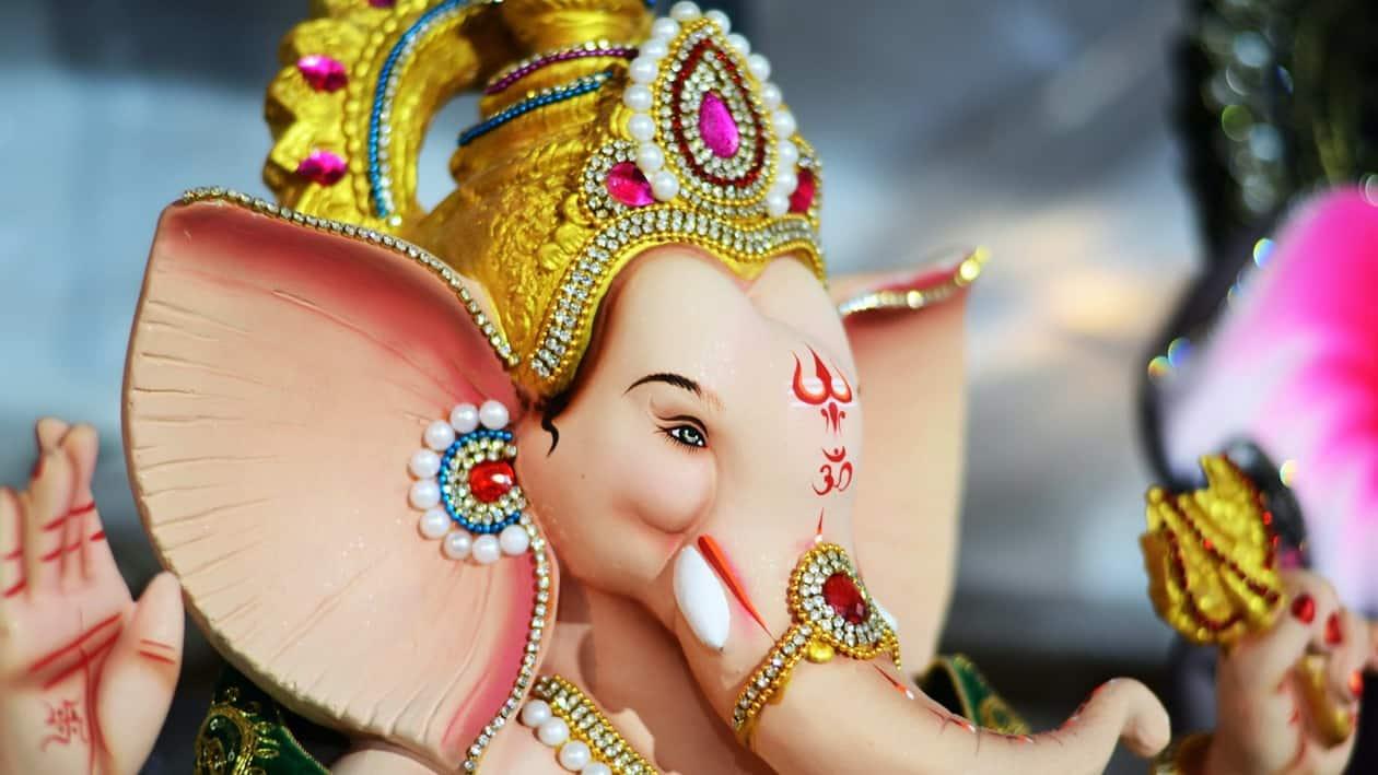 Money management lessons that you can learn from each feature of Lord Ganesha