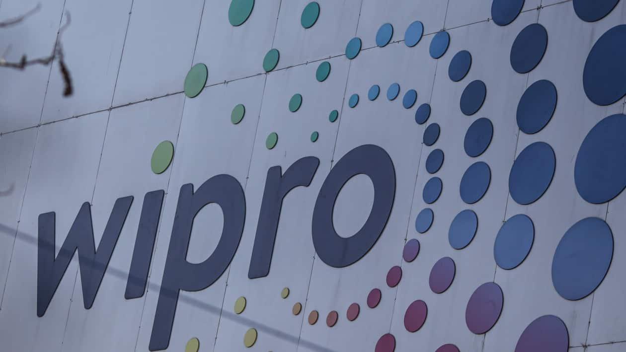 Wipro: The stock fell 4 percent to hit its 52-week low of  <span class='webrupee'>₹</span>481.10 per share on the BSE in today's trade. The IT major has lost around 3.5 percent in May till now and has risen just 2 percent in the last 1 year. In the last 1 month the stock has lost over 20 percent. The firm recently annpunced it Q4 numbers which did not please the Street. Wipro's net profit rose 3.85 percent YoY to  <span class='webrupee'>₹</span>3,087 crore in Q4FY22 and revenue was up 28 percent YoY at  <span class='webrupee'>₹</span>20,860 crore from the previous year's  <span class='webrupee'>₹</span>16,245 crore. 26.5 percent analysts polled by MintGenie has given a 'balanced risk' rating to the stock.