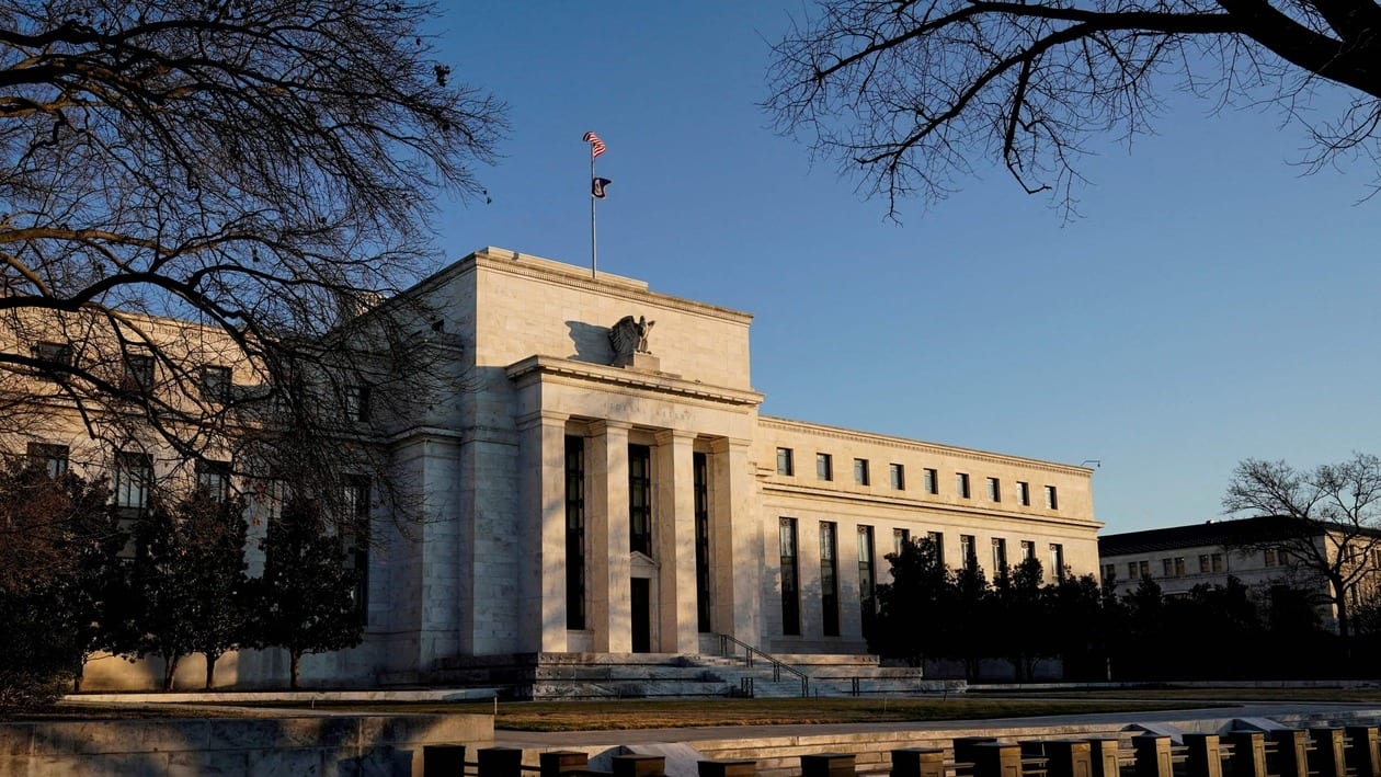 Shares fall as US Fed shifts the outlook on tightening from short to long