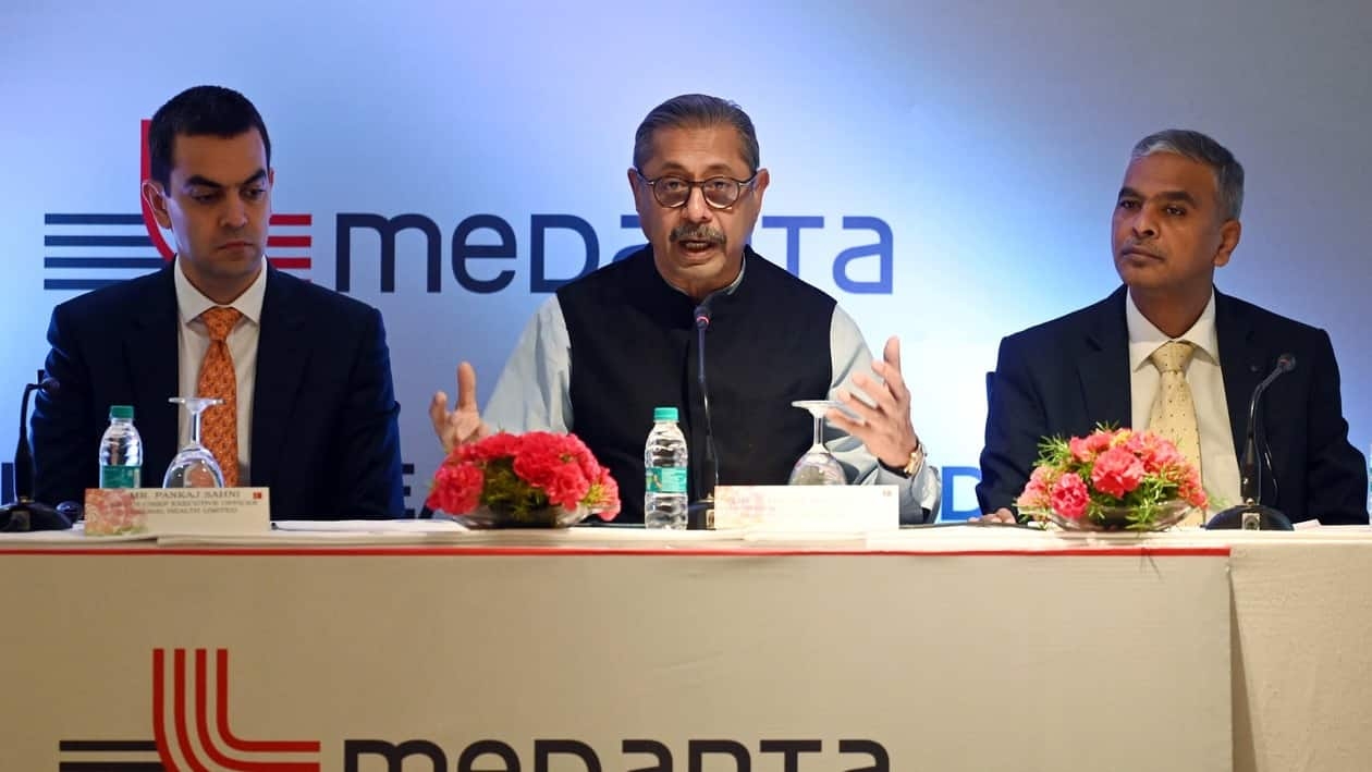 New Delhi, Nov 01 (ANI): Medanta Managing Director, Naresh Trehan along with Chief Executive Officer Pankaj Sahni (L) and Sanjeev Kumar Chief Financial Officer (R) at a press conference on the announcement of Global Health Limited’s Initial Public Offer (IPO), in New Delhi on Tuesday. (ANI Photo)