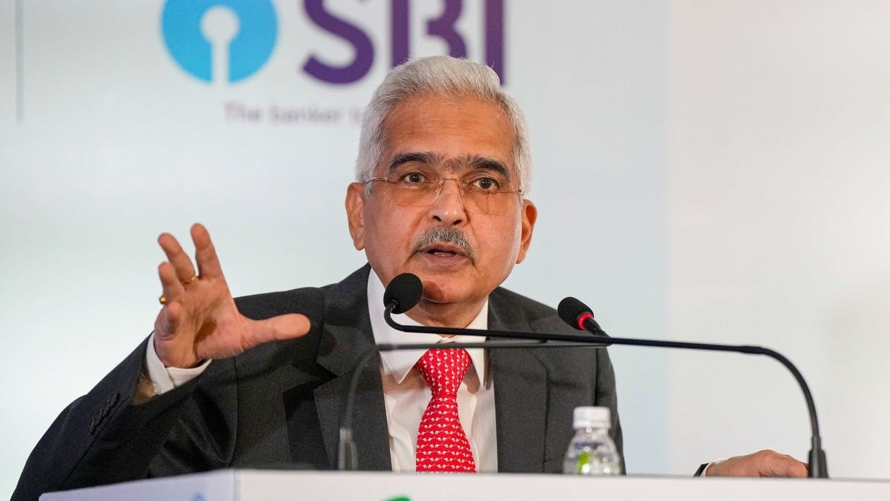 Mumbai: Reserve Bank of India (RBI) Governor Shaktikanta Das addresses during the annual banking conference organised by Federation of Indian Chambers of Commerce & Industry (FICCI), in Mumbai, Wednesday, Nov. 2, 2022. (PTI Photo/Shashank Parade)(PTI11_02_2022_000074A)