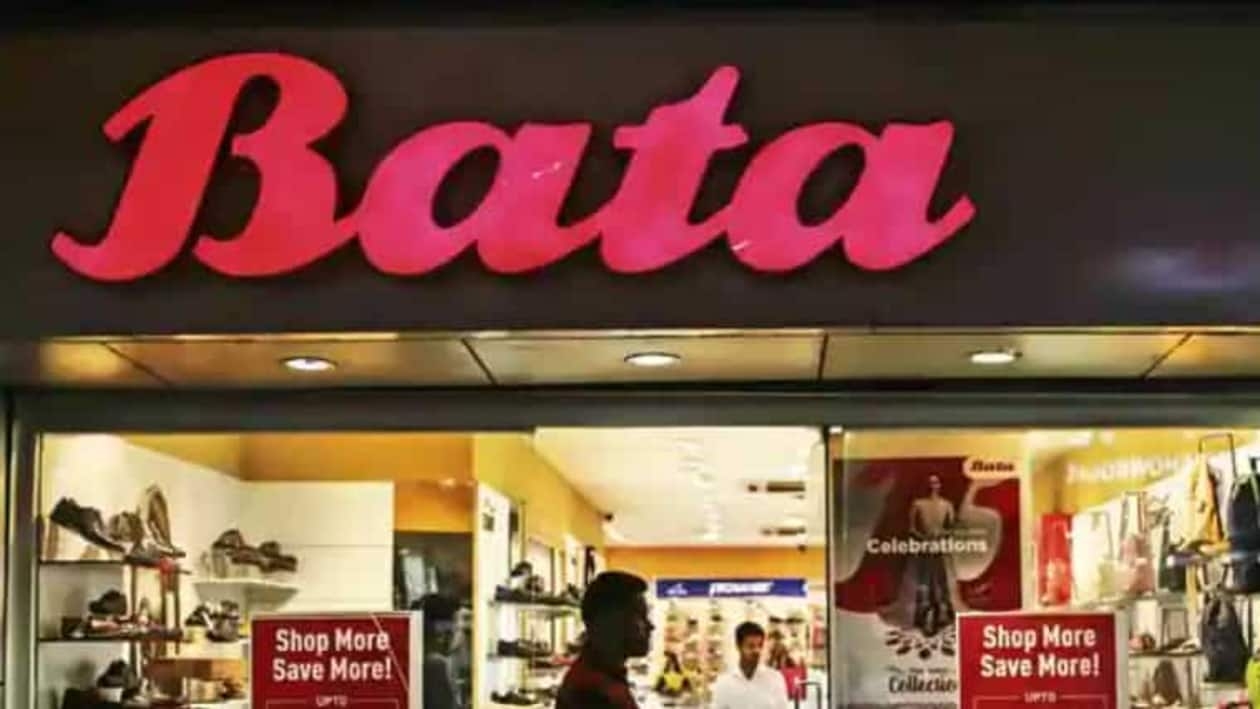 During the September quarter, Bata's distribution channel continued to scale up to over 1,100 towns.