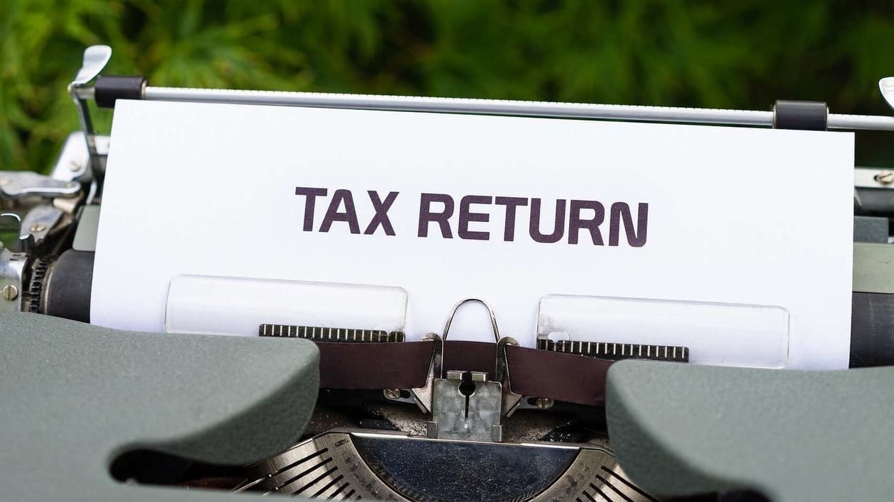 Income Tax Act’s Section 245 explains the mechanism for set­off of refunds against tax remaining payable.