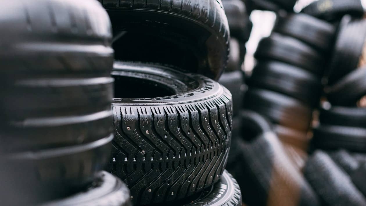 Shares of tyre companies, Apollo Tyres Ltd and JK Tyre & Industries Ltd, hit a new 52-week high on Monday following the National Company Law Appellate Tribunal (NCLAT) New Delhi's order to Competition Commission of India (CCI) to review its cartelisation order. CCI had imposed hefty fines totalling 1,788 crore rupees on the tyre manufacturing companies, including Apollo Tyres Ltd. This is a relief for tyre companies, and it is expected that their stocks will react positively to this development.