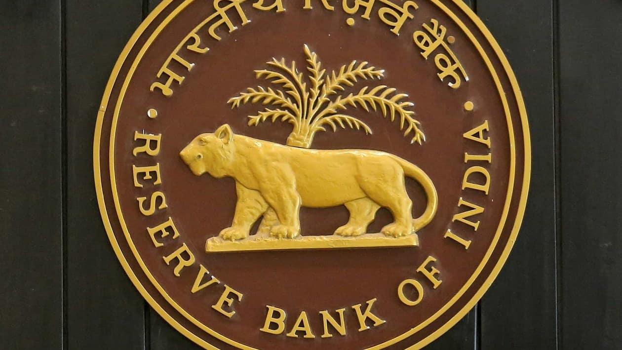 The RBI, now, does not think that banks exploiting any mis-pricing between the two markets pose a threat to the rupee, a trader at a private sector bank said.