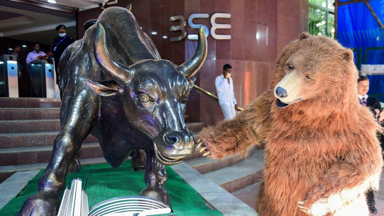 Sensex extended gains into the second consecutive session on December 14.