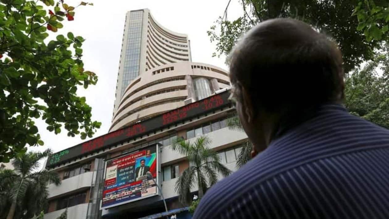 Sensex had a volatile session on December 28.