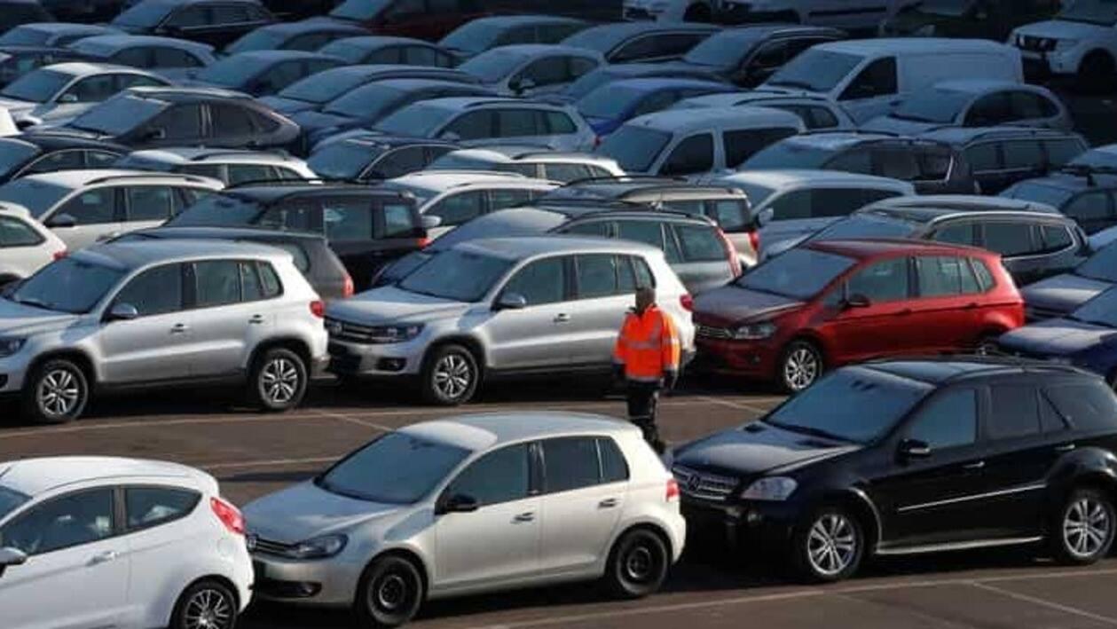 The auto sector reported a mixed set of wholesale numbers in December.
