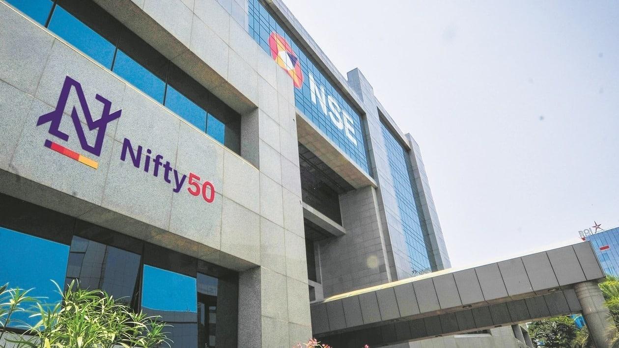Nifty Bees is an exchange-traded fund (ETF) that tracks the performance of the Nifty 50 index.