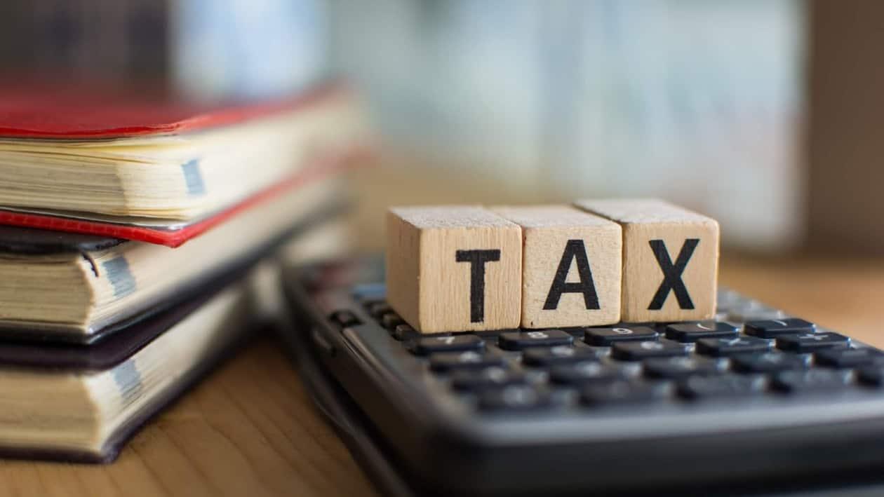 The Income Tax Act, under section 208, mandates that every person whose estimated tax liability for the year is  <span class='webrupee'>₹</span>10,000 or more, will have to pay tax in advance.