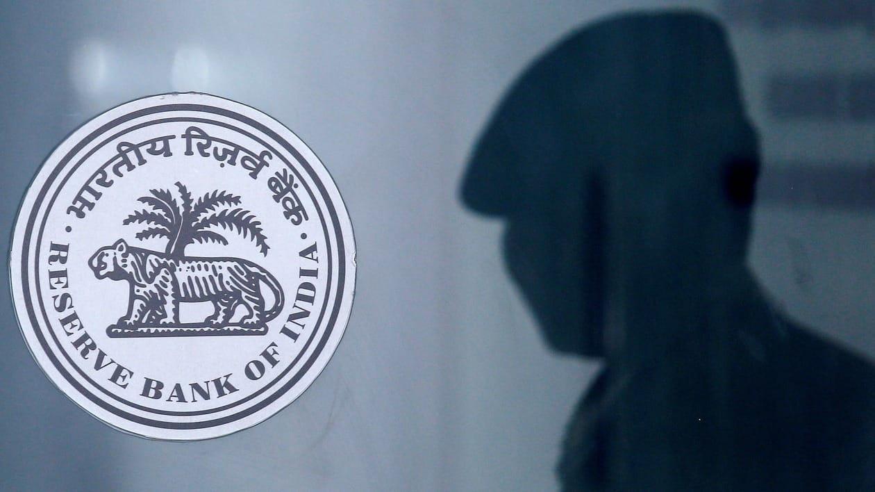 The RBI established a coupon rate of 7.18 per cent for the recently introduced 10-year government securities