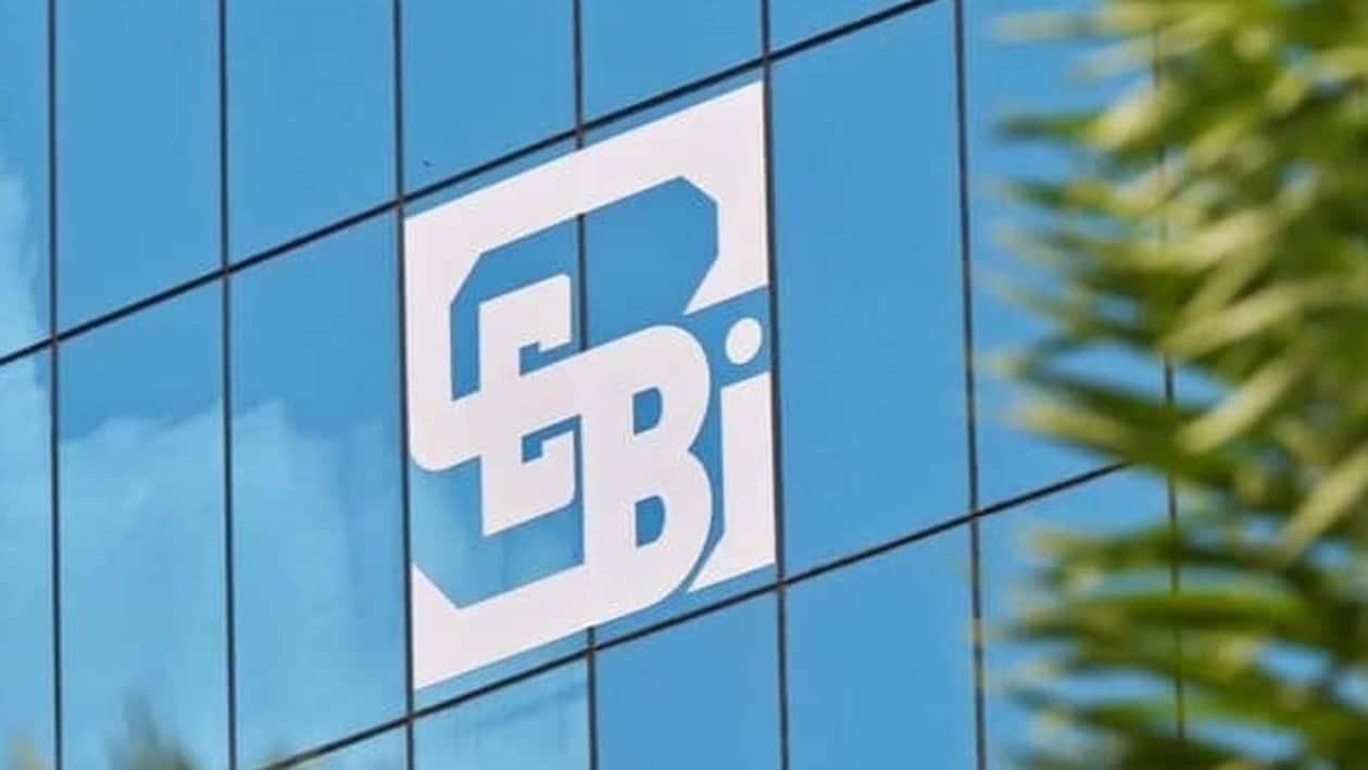SEBI Instructs fund managers, brokers, and regulated entities to sever connections with unregistered finfluencers.
