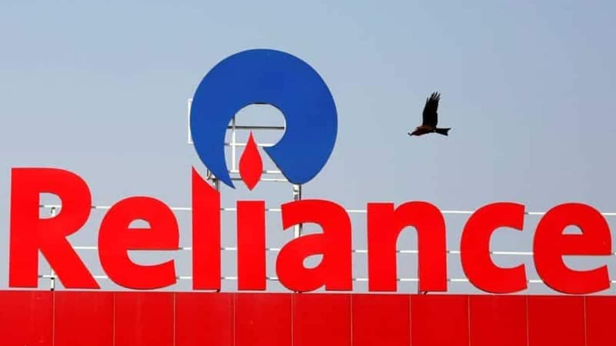 Jefferies retains 'buy' call on Reliance Industries.