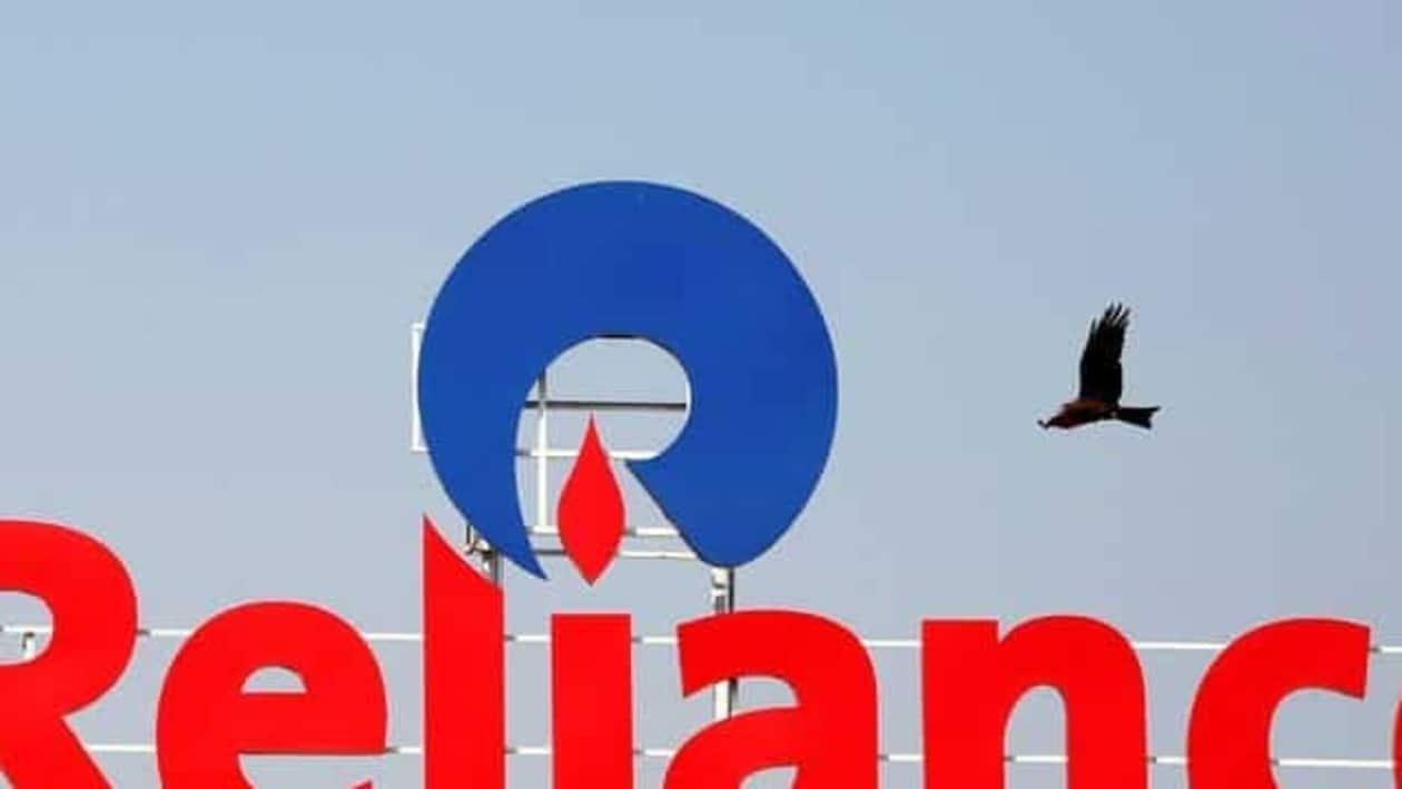 The valuation of Reliance Industries plunged  <span class='webrupee'>₹</span>71,715.6 crore to  <span class='webrupee'>₹</span>15,92,661.42 crore. 