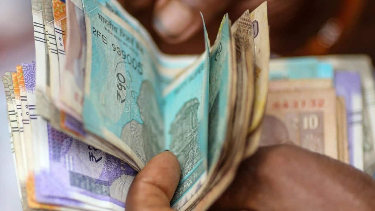 Selling pressure from foreign equity investors amid elevated levels of the greenback, however, restricted the upward movement of the local currency, according to forex traders.